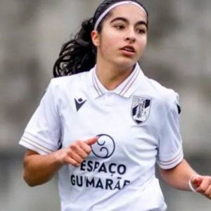 Joana Ribeiro em estreia na seleção