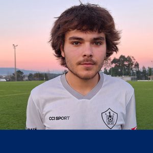 Selho com quatro renovações, três promoções e dois regressos