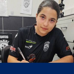 Brito segura a goleadora Matilde