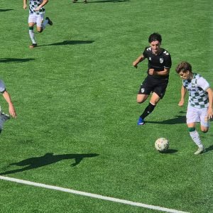 Sub-19 do Vitória sorriram no dérbi