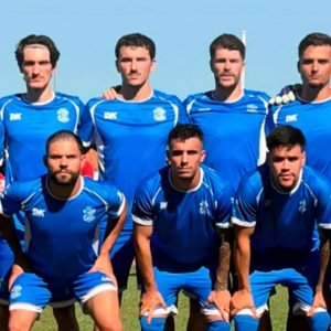 Ponte vence com golos de reforços