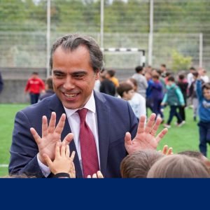 Autarquia renovou mais quatro sintéticos em escolas