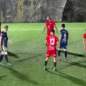 Estreia a vencer do Santo Estêvão