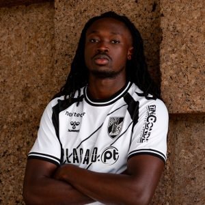 Umechi reforça ataque vitoriano