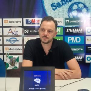 Vítor Pinto: “Ficar nos quatro primeiros”