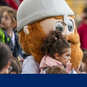 Jovens conquistadores apoiaram a equipa principal