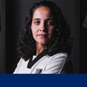 Débora Maciel segura por mais um ano