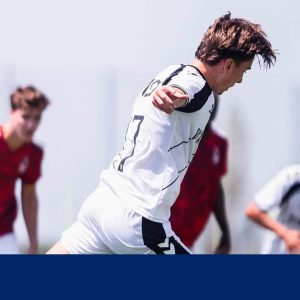 Vitória empata com o Nottingham Forest