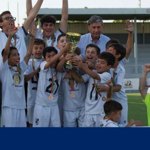 Traquinas do Vitória conquistaram Somirav Cup