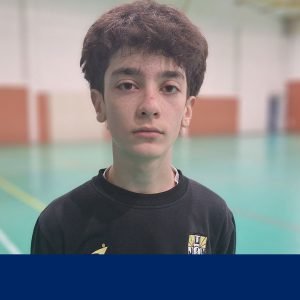 Juni empata e permanece na liderança
