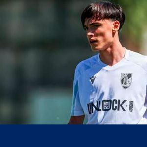 Zeega estreou-se pela equipa B com 16 anos